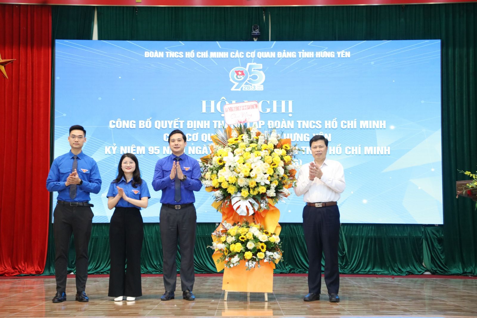 Lễ công bố Quyết định thành lập Đoàn TNCS Hồ Chí Minh các cơ quan Đảng tỉnh Hưng Yên và kỷ niệm 95 năm Ngày thành lập Đoàn