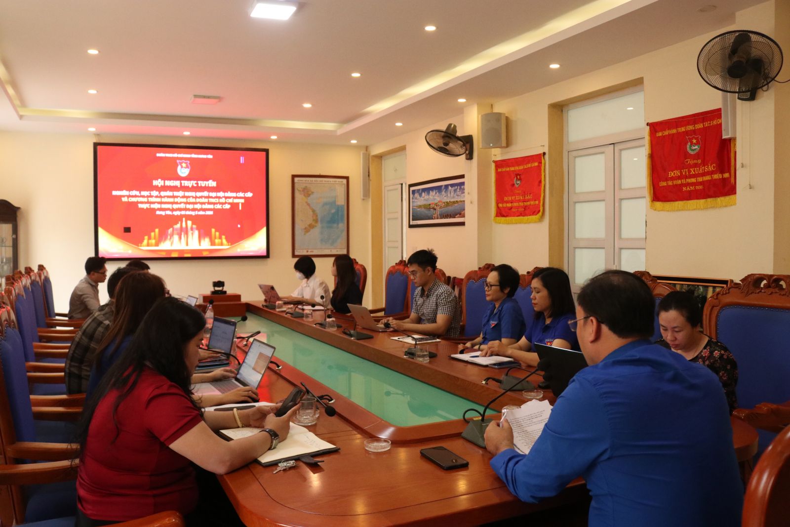 Hơn 1.000 điểm cầu tuổi trẻ Hưng Yên học tập, đưa nghị quyết của Đảng vào hành động