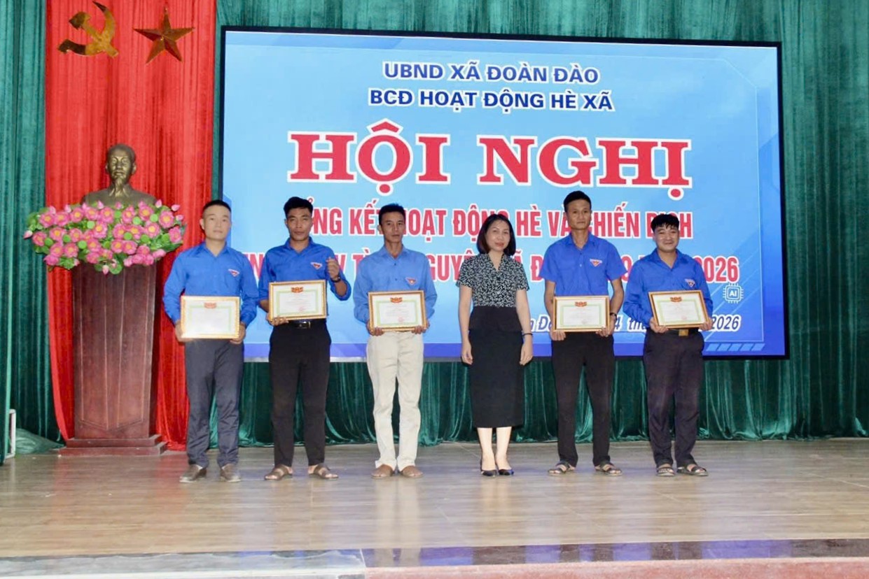 Xã Đoàn Đào: Khen thưởng 9 tập thể, cá nhân có thành tích xuất sắc trong chỉ đạo, tổ chức hoạt động hè