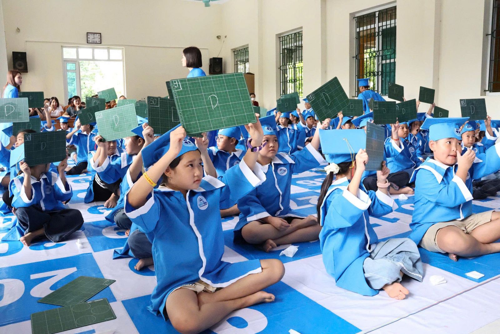 98 thanh thiếu nhi Quang Hưng tranh tài tại Cuộc thi Rung chuông vàng tiếng Anh hè 2026