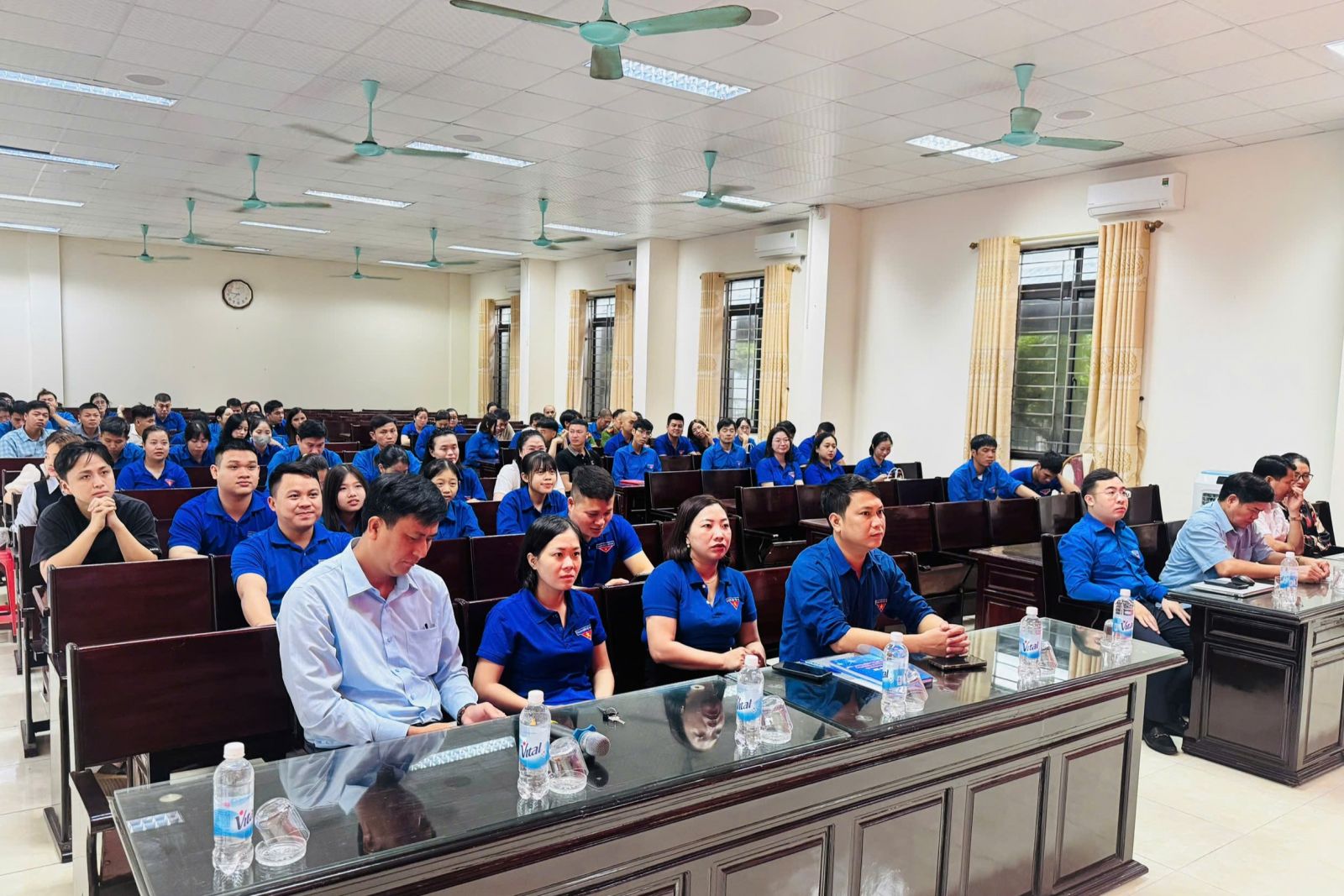 Nâng chất cán bộ Đoàn từ yêu cầu thực tiễn ở cơ sở