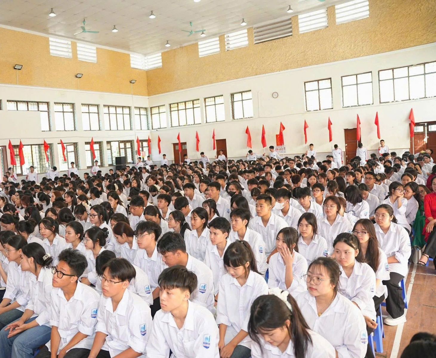 Đoàn trường Tiểu học-THCS-THPT Quách Đình Bảo truyền cảm hứng ứng xử văn minh cho học sinh