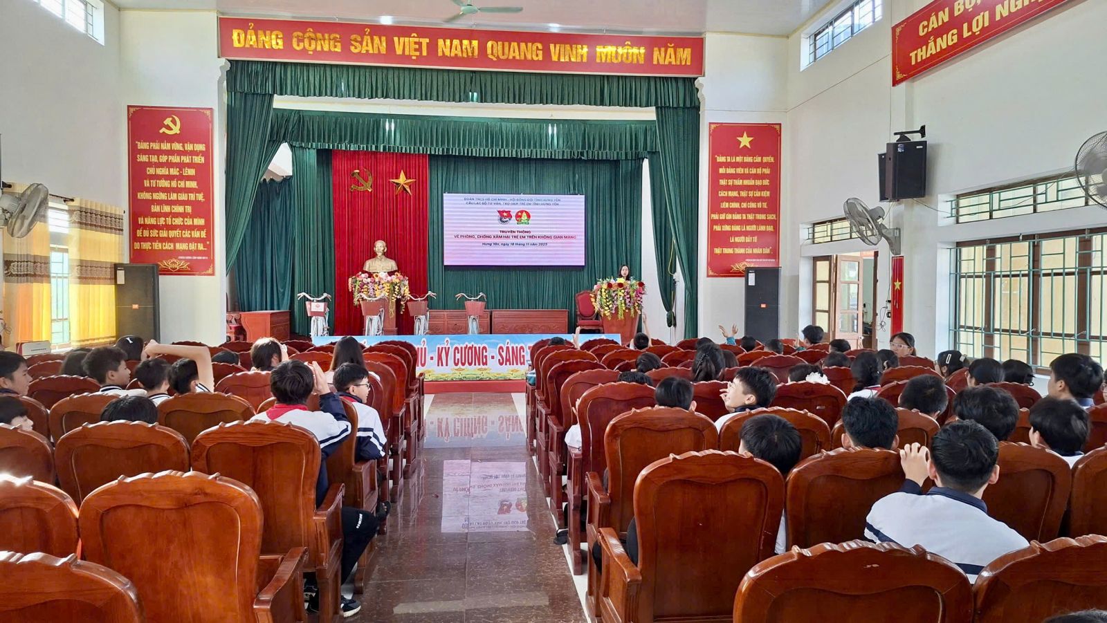 Câu lạc bộ tư vấn, trợ giúp trẻ em tỉnh Hưng Yên: Truyền thông về phòng, chống xâm hại trẻ em trên không gian mạng