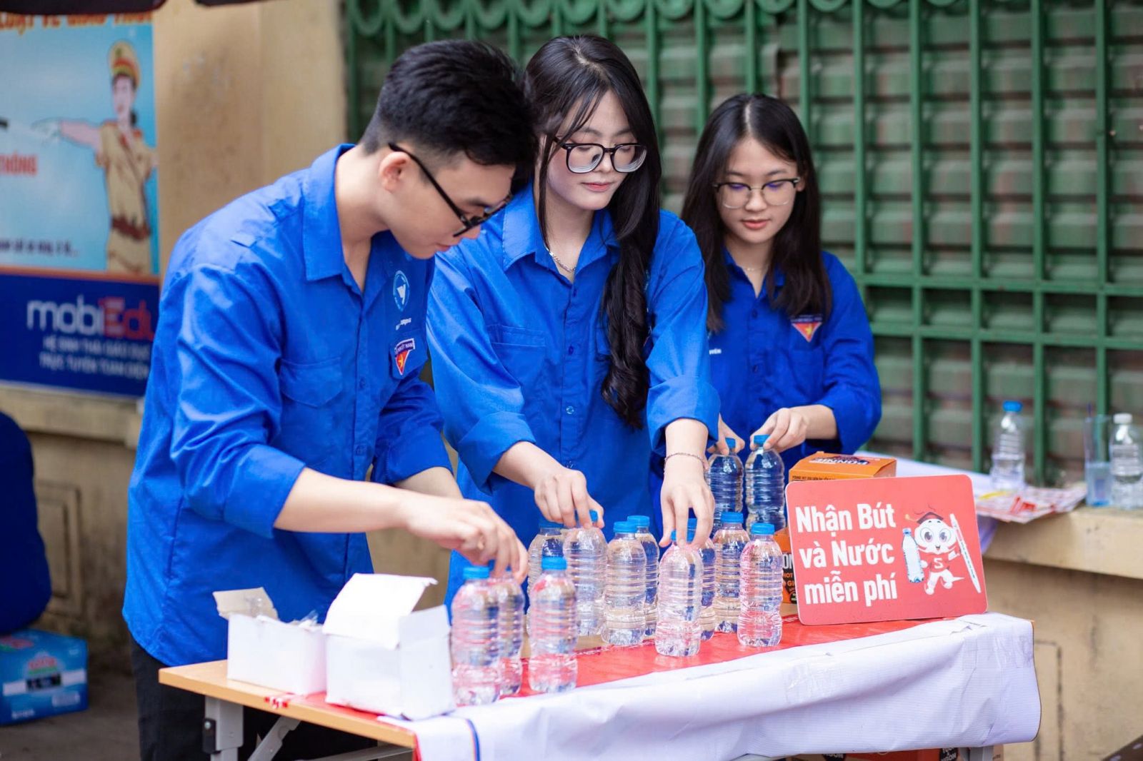 Câu lạc bộ Sinh viên 5 Tốt tỉnh Hưng Yên tổ chức Chương trình Tiếp sức mùa thi năm 2026