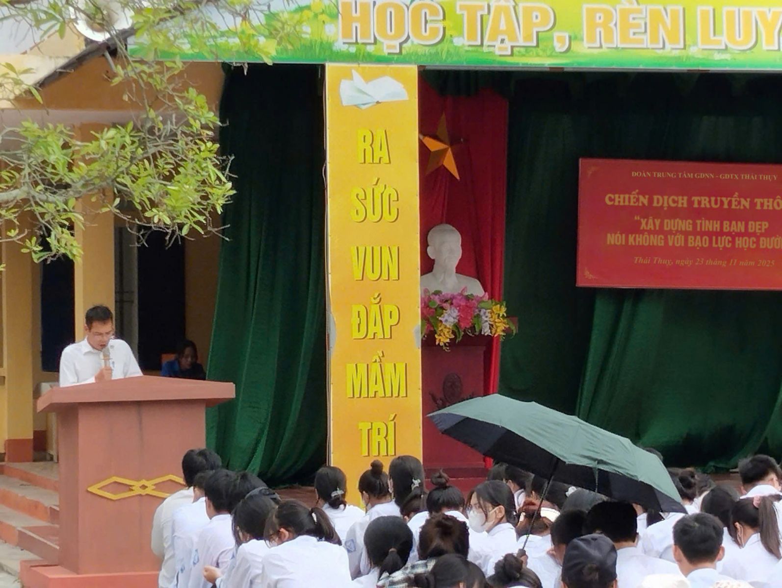 Đoàn Trung tâm GDNN - GDTX Thái Thụy: Không gian đối thoại cởi mở về ứng xử học đường