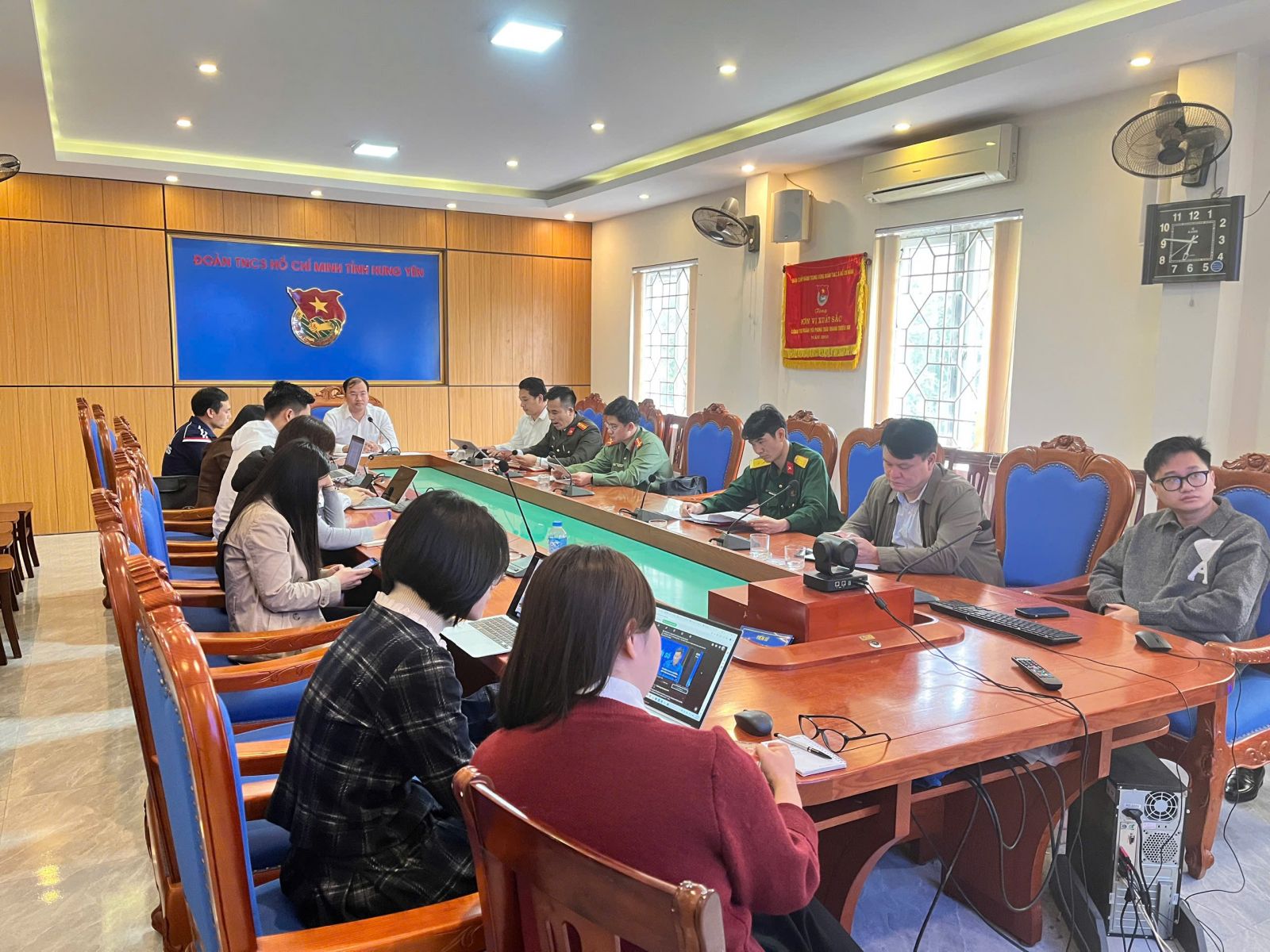 Tỉnh đoàn Hưng Yên tổ chức Hội nghị trực tuyến tư vấn hướng nghiệp, đào tạo nghề và giới thiệu việc làm cho thanh niên hoàn thành nghĩa vụ quân sự, nghĩa vụ công an