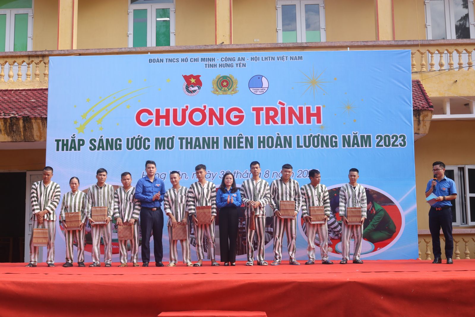 Tỉnh đoàn, Công an tỉnh Hưng Yên tổ chức chương trình "Thắp sáng ước mơ thanh niên hoàn lương" năm 2023