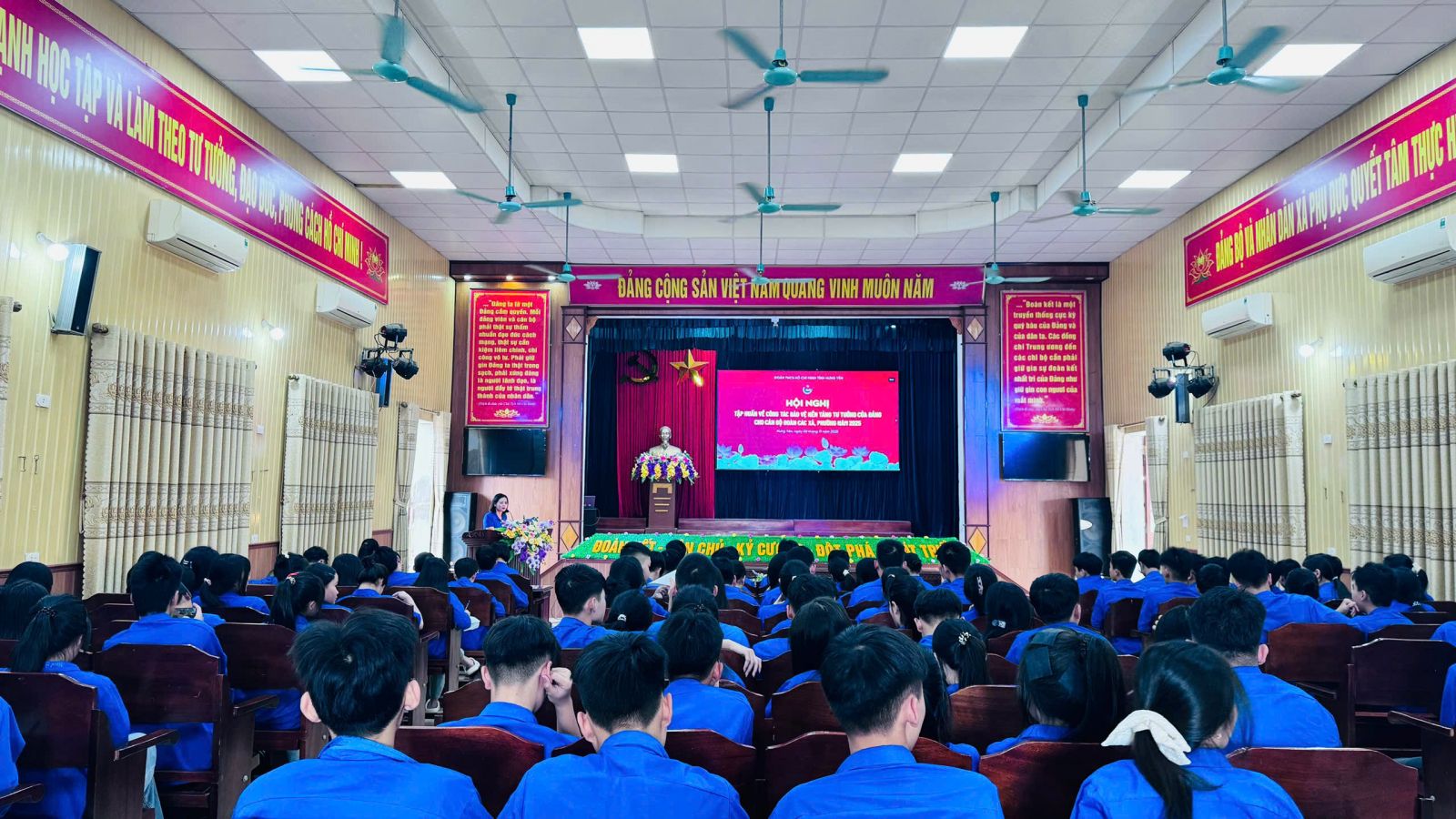 Hội nghị tập huấn bảo vệ nền tảng tư tưởng của Đảng cho cán bộ Đoàn các xã, phường tỉnh Hưng Yên năm 2025