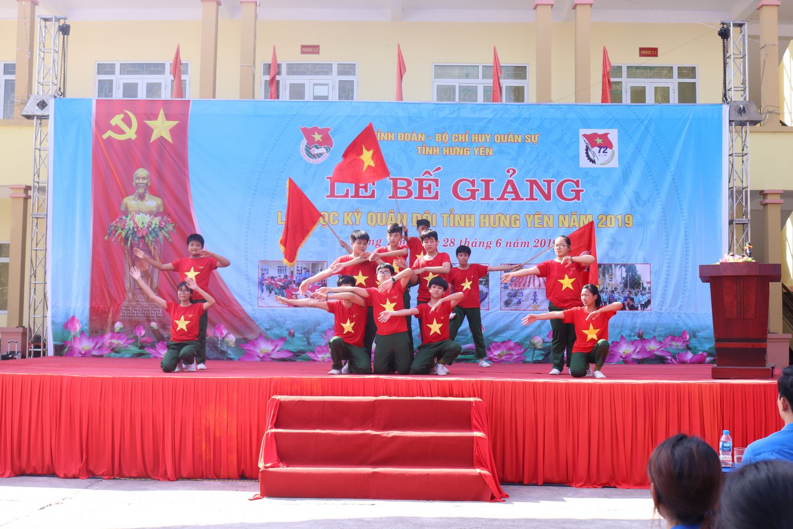 Bế giảng lớp Học kỳ quân đội năm 2019