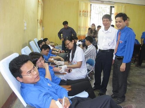 Đoàn khối doanh nghiệp tỉnh tổ chức Ngày thanh niên hiến máu tình nguyện