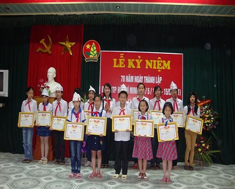 Hội đồng Đội huyện Khoái Châu tổ chức lễ kỷ niệm 70 năm Ngày thành lập Đội TNTP Hồ Chí Minh