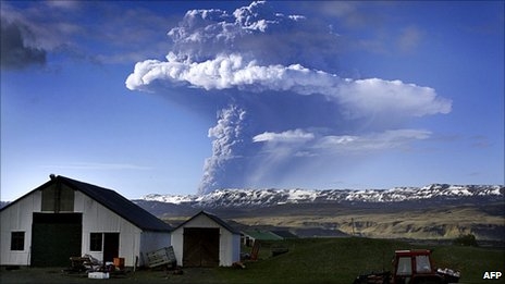 Iceland hủy các chuyến bay vì núi lửa