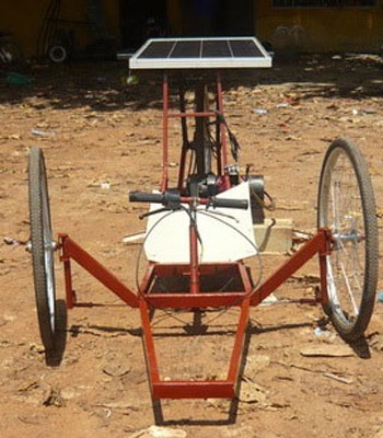 Việt Nam tổ chức đua xe năng lượng mặt trời