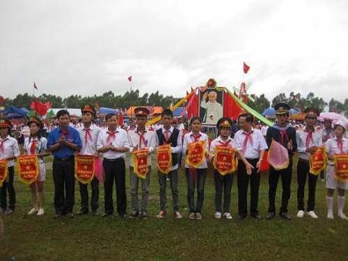 Ban chỉ đạo hoạt động hè huyện Tiên Lữ: Tổ chức Hội trại Thanh thiếu nhi hè 2011