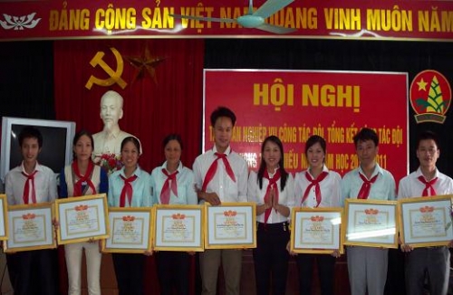 Hội đồng Đội huyện Khoái Châu tổng kết công tác Đội và phong trào thanh thiếu nhi năm học 2010 - 2011