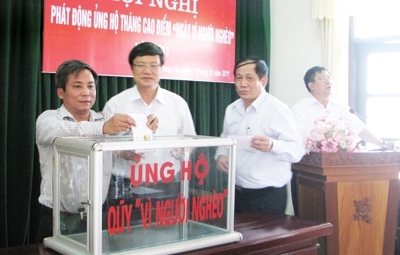 Hưng Yên: Phát động ủng hộ Quỹ vì người nghèo năm 2011