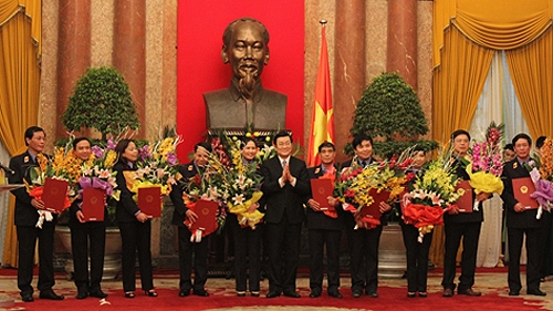 Chủ tịch nước Trương Tấn Sang trao quyết định bổ nhiệm Phó Viện trưởng, Kiểm sát viên Viện Kiểm sát nhân dân tối cao