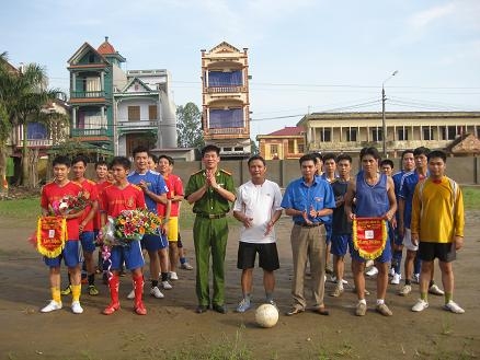 Giao hữu bóng đá chào mừng kỷ niệm 68 năm Quốc khánh 2/9 Nước Cộng hòa xã hội chủ nghĩa Việt Nam