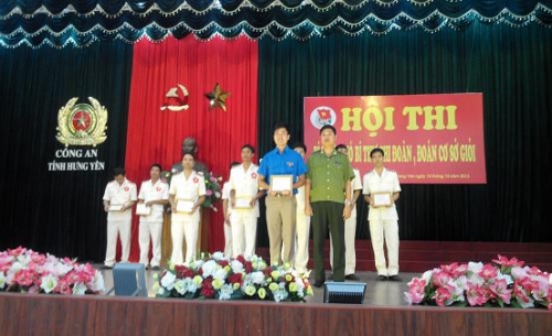 Đoàn thanh niên Công an tỉnh tổ chức Hội thi  Cán bộ Đoàn cơ sở giỏi năm 2013