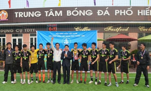 Hội Sinh viên Việt Nam tỉnh tổ chức Giải bóng đá chào mừng thành công Đại hội đại biểu toàn quốc lần thứ IX Hội Sinh viên Việt Nam