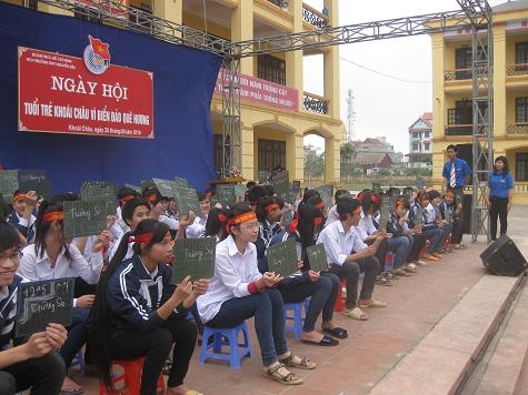 Huyện đoàn Khoái Châu tổ chức Ngày hội vì biển, đảo quê hương