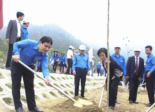 Trung ương Đoàn phát động Tết trồng cây tại Quảng Bình, Nghệ An