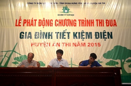 Phát động thi đua gia đình tiết kiệm điện tại huyện Ân Thi