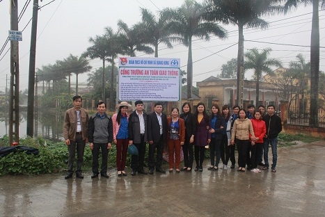Đoàn xã Quang Hưng- Phù Cừ khánh thành công trình thanh niên “Cổng trường An toàn giao thông”