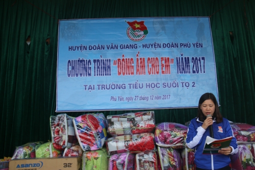 Huyện đoàn Văn Giang tổ chức tình nguyện tại Sơn La