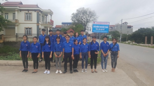 Huyện Đoàn Yên Mỹ ra mắt mô hình Tổ hợp tác thanh niên bảo vệ môi trường và khánh thành đoạn đường Thanh niên tự quản xã Tân Việt.