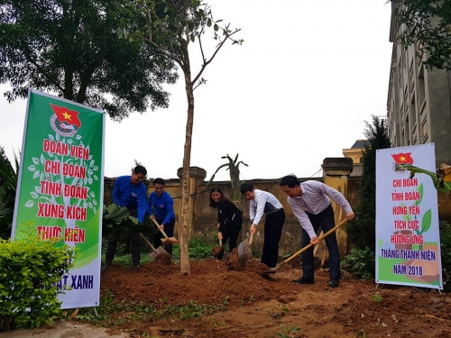 Tuổi trẻ Hưng Yên đồng loạt hưởng ứng Ngày chủ nhật xanh trong Tháng Thanh niên năm 2018