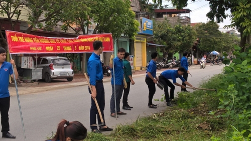 Tuổi trẻ Hưng Yên đồng loạt ra quân Ngày chủ nhật xanh  trong tuần thứ tư Tháng Thanh niên năm 2018