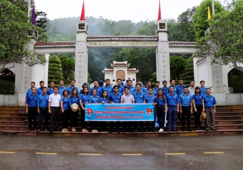 Tỉnh đoàn tổ chức hành trình về nguồn nhân kỷ niệm 50 năm chiến thắng Đồng Lộc