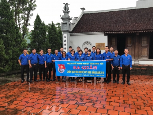 Đoàn khối Doanh nghiệp tỉnh Hưng Yên tổ chức Chương trình tình nguyện Kỳ nghỉ hồng năm 2018