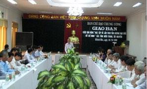 Giao ban Cuộc vận động “Học tập và làm theo tấm gương đạo đức Hồ Chí Minh” khu vực miền Trung - Tây Nguyên