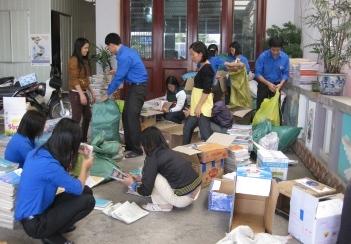 Hưng Yên: Giúp đỡ thanh thiếu nhi miền Trung vùng bão lũ